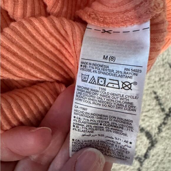 Old Navy Red Plaid Flannel Button Down and Light Orange Ribbed Tie Front Top - Picture 4 of 12